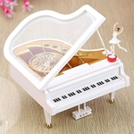 FLY Classical Música Boxes Clockwork Tipo Rotary Classical Ballerina Girl On The Piano para Crianças Presentes de aniversário Baby toys