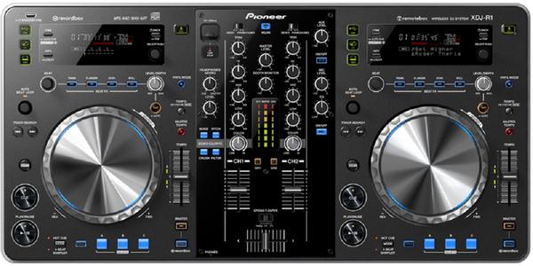 Controladora Pioneer DJ XDJ-R1 + Fone de Ouvido