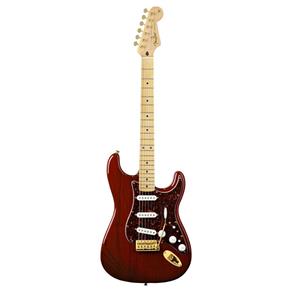Guitarra Fender 013 3002 - Deluxe Player Strat - 338 - Crimson Red Transparent