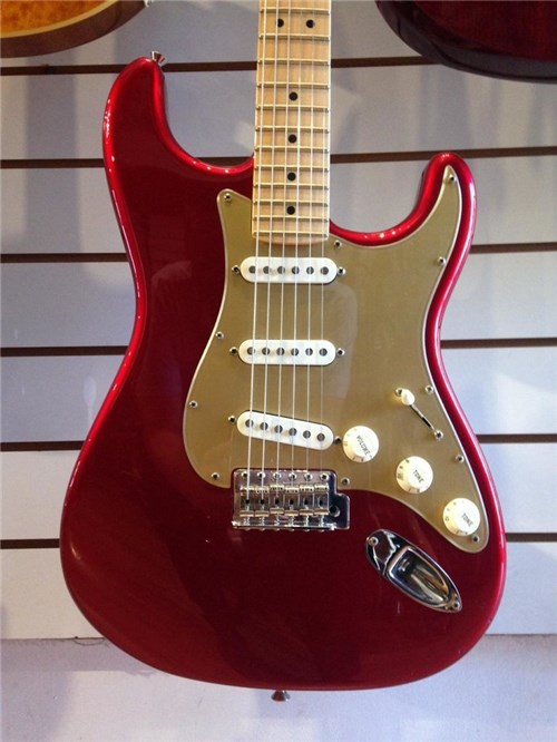Guitarra Fender Stratocaster American Special