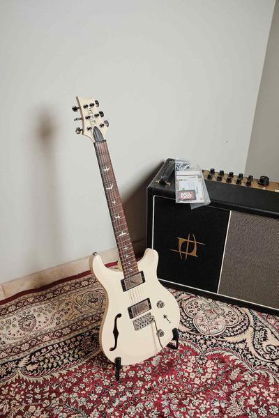 Guitarra Prs S2 Custom 22 Semi Hollow Antique White Usa