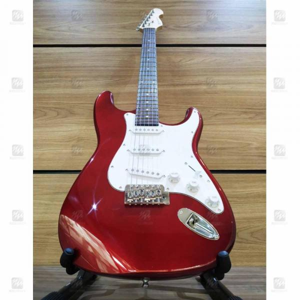 Guitarra Stratocaster Vermelha Metal Michael GM217N C/ 3 Single Coil - Michael