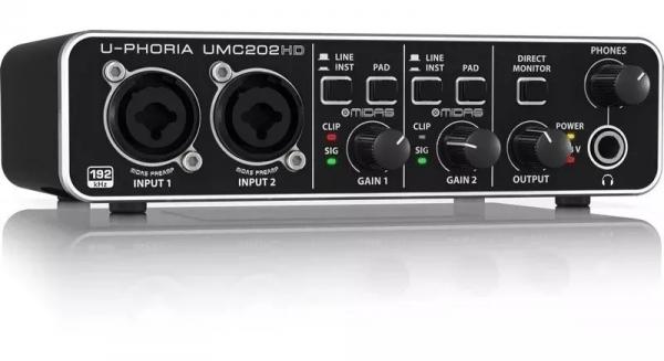 Interface de Áudio Usb Behringer U-phoria Umc202hd