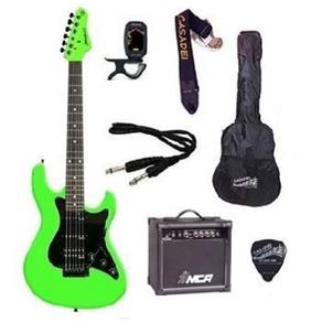 Kit Guitarra Strinberg Strato EGS267 + Amplificador + Acessórios - Verde