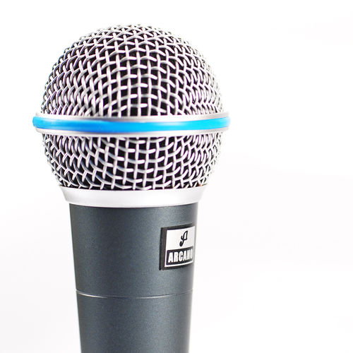 Microfone Arcano Dinamico com Fio Rhodon-8 Xlr-p10