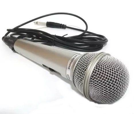 Microfone Dinâmico Proficional , com Fio / Lelong Le-701