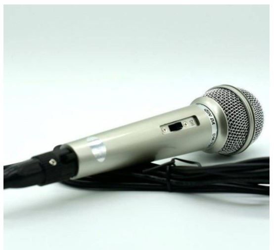 Microfone Profissional com Fio de Mão 3 Metros Ketchup Kt-701