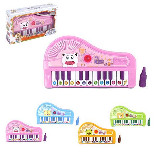 Teclado Piano Musical Infantil Bichinhos Sortidos Colors com Pe Luz a Pilha na Caixa Wellkids