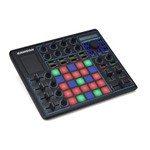 Ficha técnica e caractérísticas do produto Controladora Avançada com Pads para DJs - Samson Conspiracy