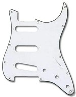 Ficha técnica e caractérísticas do produto Escudo para Guitarra Stratocaster 3 Single Branco - Andaluz