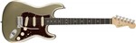 Ficha técnica e caractérísticas do produto Guitarra Fender 011 4001 - Am Elite Stratocaster Ebony - 774 - Champagne