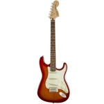 Ficha técnica e caractérísticas do produto Guitarra Fender 037 1603 Squier Standard Stratocaster Cherry