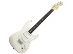 Ficha técnica e caractérísticas do produto Guitarra Fender Strato American Standard - Branco