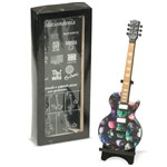 Ficha técnica e caractérísticas do produto Miniatura Guitarra Caveiras Coloridas - Rockcine