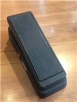 Ficha técnica e caractérísticas do produto Pedal Dunlop Gcb 95 Cry Baby Standard Wah - Usado