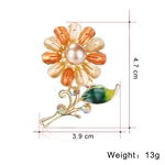 Ficha técnica e caractérísticas do produto Simple Natural Crystal Pearl Beads Oil Drip Flower Shape Brooch