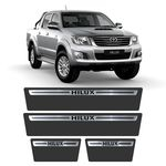 Ficha técnica e caractérísticas do produto Soleira Toyota Hilux 2004 A 2015 Protetor De Portas Aço Escovado Premium Grafia Personalizada