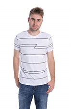 Ficha técnica e caractérísticas do produto T-Shirt Osmoze Genesis 21 Branca M