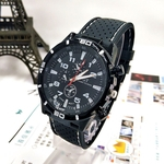 Ficha técnica e caractérísticas do produto Relógio de quartzo Homens Moda Silicone Watchband Dial Rodada Quartz Relógio de pulso Sports relógio de pulso